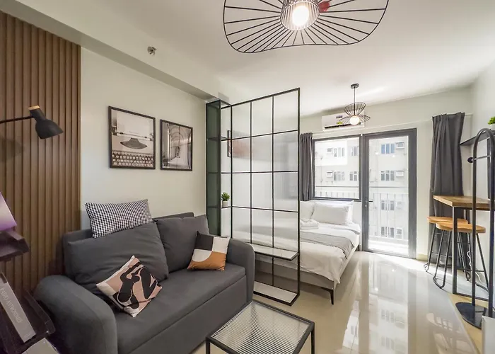 Gemstonebr In Smdc Shore 2 Residences Apartment